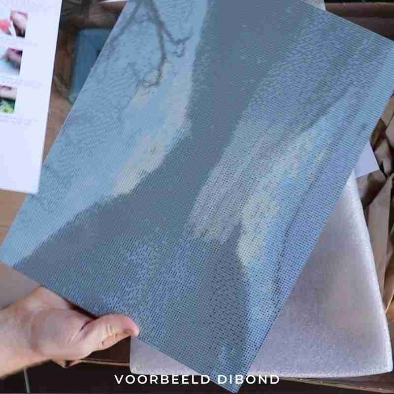 Diamond painting - Bloemen in een glazen vaas – Mindful Hobby's Diamond painting - Bloemen in een glazen vaas – Mindful Hobby's